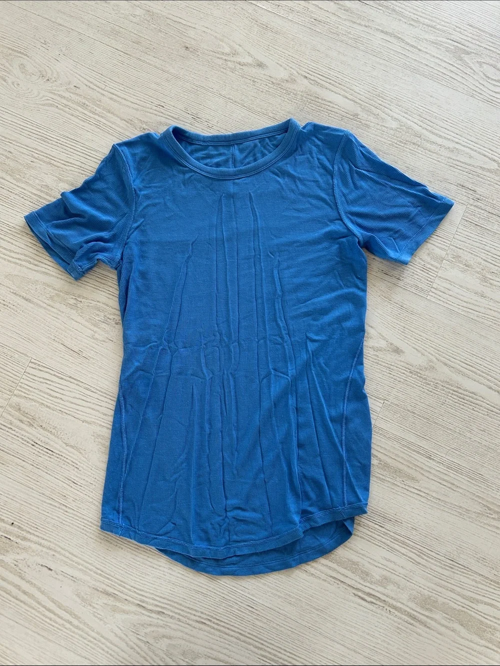 Lululemon Women’s Blue Short Sleeve Crewneck Top hold tight 6